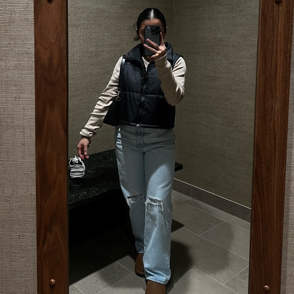 lesliediaaz__